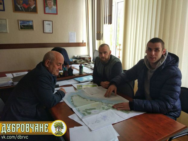 В Дубровицах обсудили планы развития парка у Певческого поля