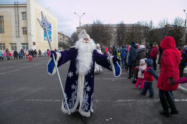 Фестиваль новогодних персонажей