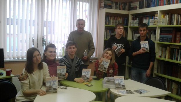 Молодых писателей растят в Кузнечиках