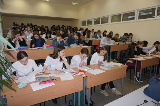 Подольский колледж «Знание» отметил 14-летие