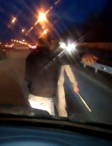 Пассажиры маршрутки разнимали драку водителей в Подольске