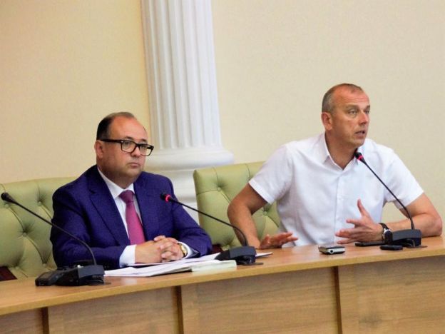 Цаплинский, Гапонов