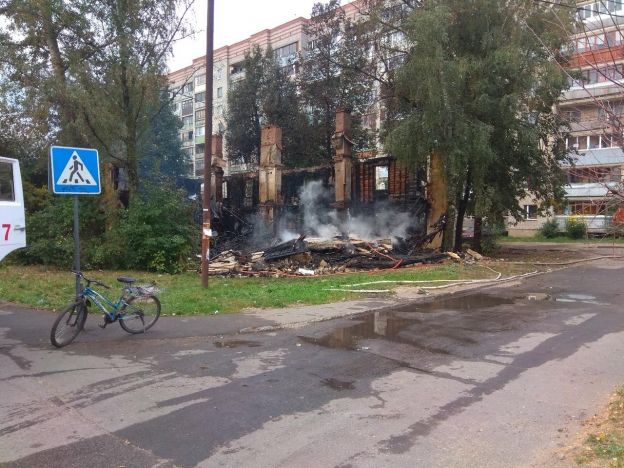 Пожар в микрорайоне Кутузово