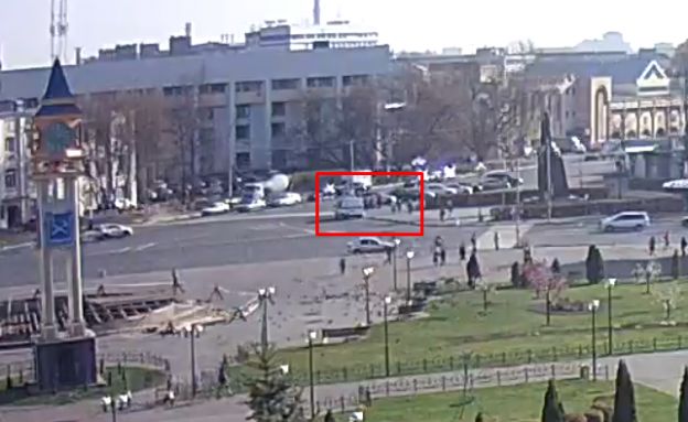 Шумная реклама в центре Подольска достала прохожих