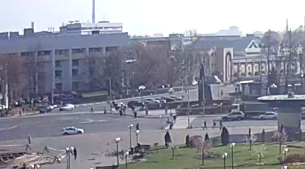 Шумная реклама в центре Подольска достала прохожих