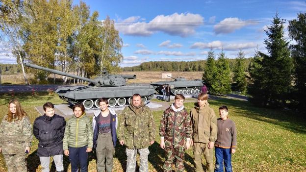 Юные поисковики совершили экспедицию в места боев у дер. Кузовлево