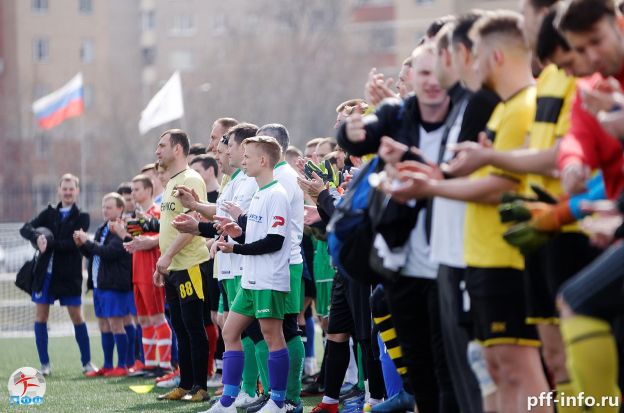 Более 70 команд открыли любительский футбольный сезон в Подольске