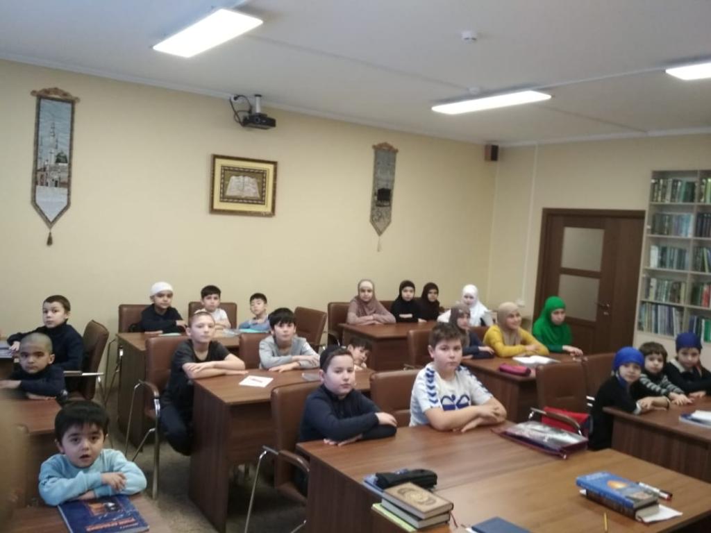 Основы ислама изучали на каникулах юные мусульмане Подольска