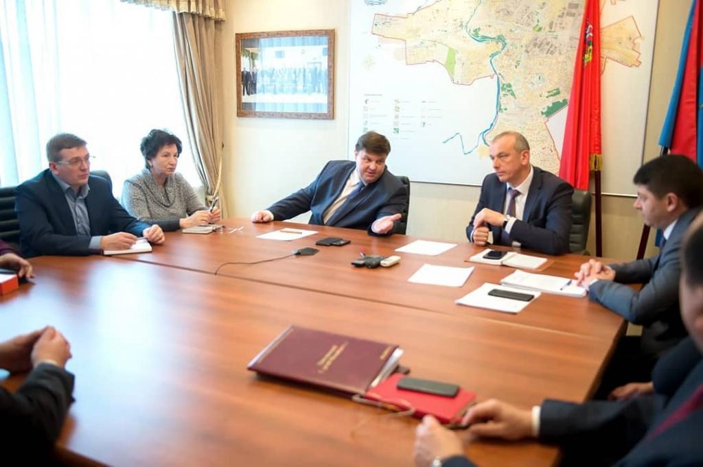Глава Подольска провел встречи с дольщиками ЖК «Ренессанс» и «Народный»