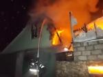Частный дом горел на улице Давыдова