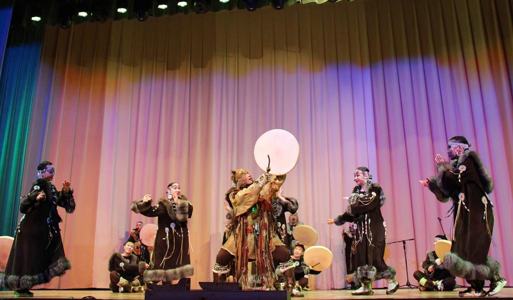 Чукотско-эскимосский ансамбль «Эргырон» выступил с концертом в Подольске
