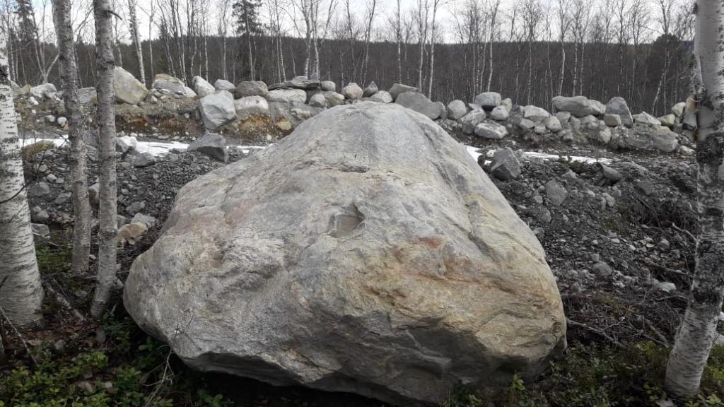 На аллею Городов-героев России в Подольске доставят камень из Мурманска