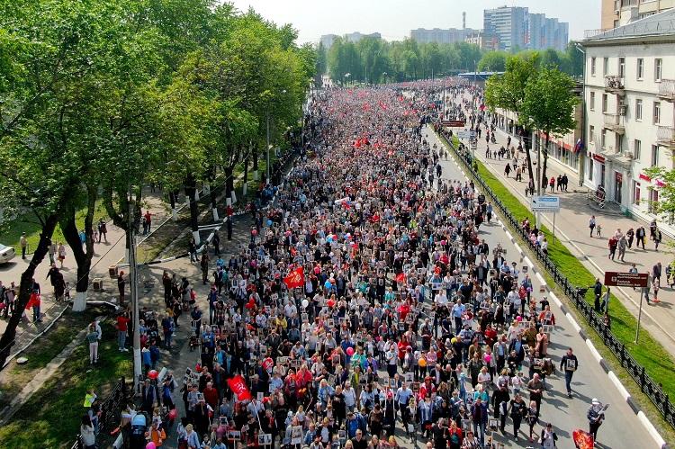 Более 40 000 человек приняли участие в акции «Бессмертный полк» в Подольске