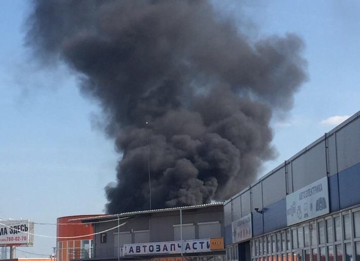 Пожар на металлобазе в Подольске
