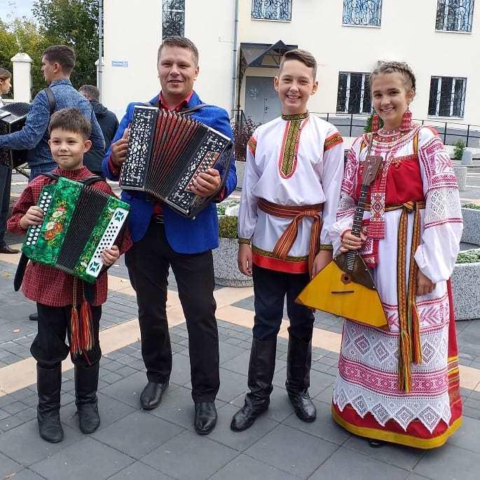 Подольские солисты участвовали в передаче «Играй, гармонь любимая!»