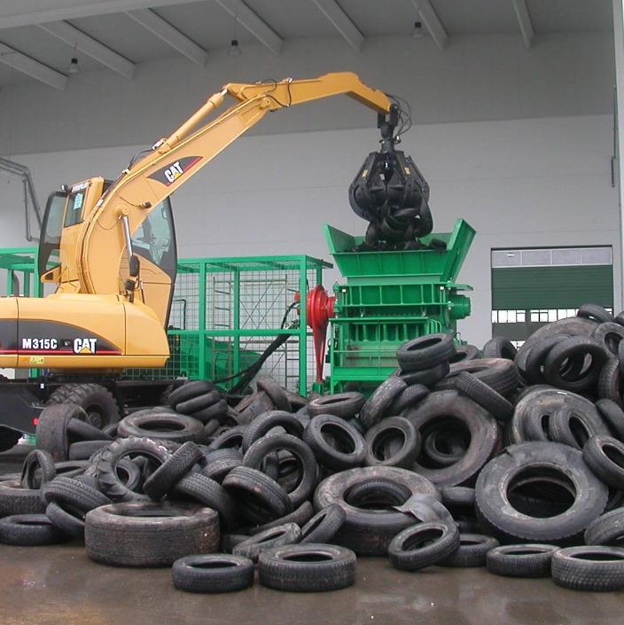 В рамках экологической акции работают пункты приема шин на переработку 