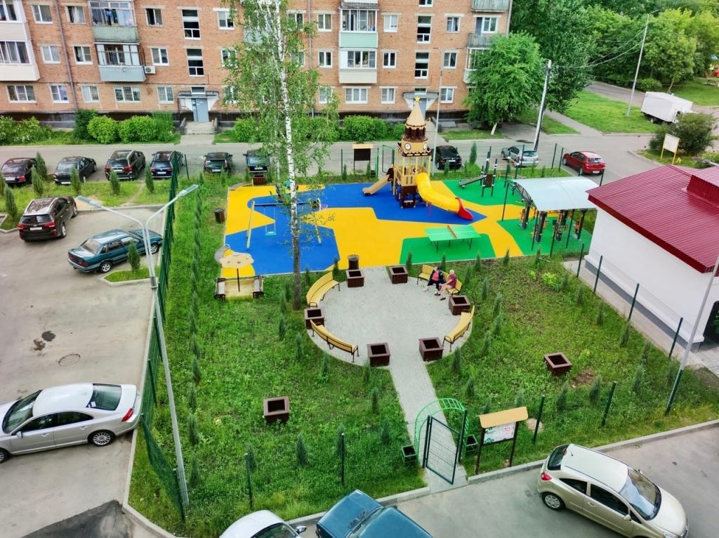 В Климовске завершены работы по благоустройству дворов
