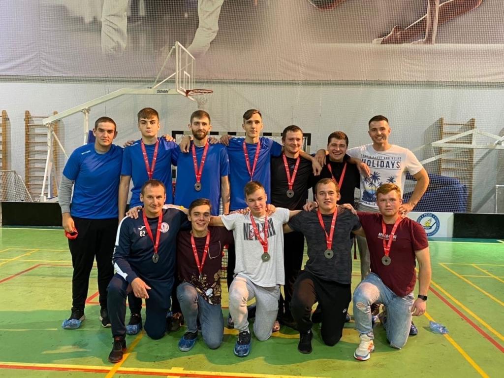 Команда «Подольск» взяла серебро на чемпионате Московской области по флорболу 