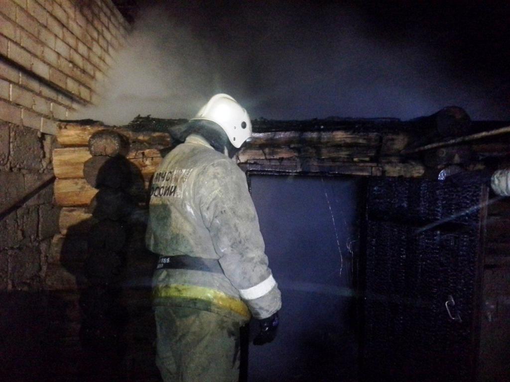 Пожар в хозяйственной постройке в Подольске