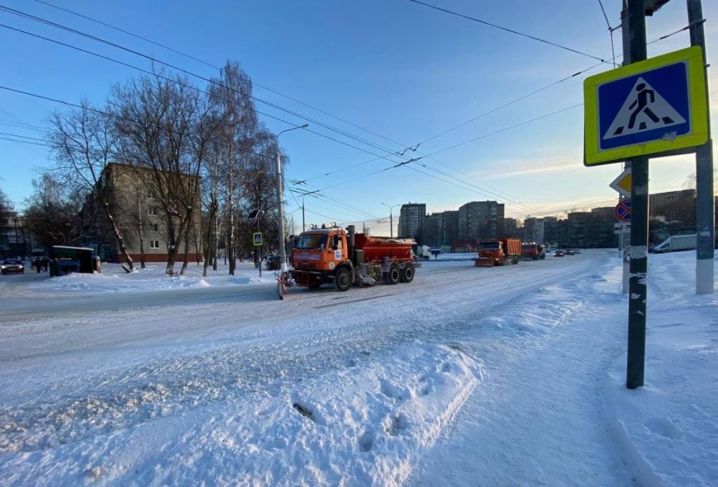 Устранение последствий снегопада на региональных дорогах