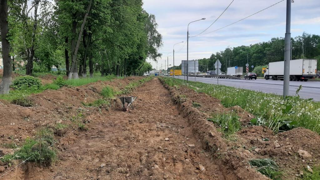 Обустройство тротуара вдоль Варшавского шоссе 