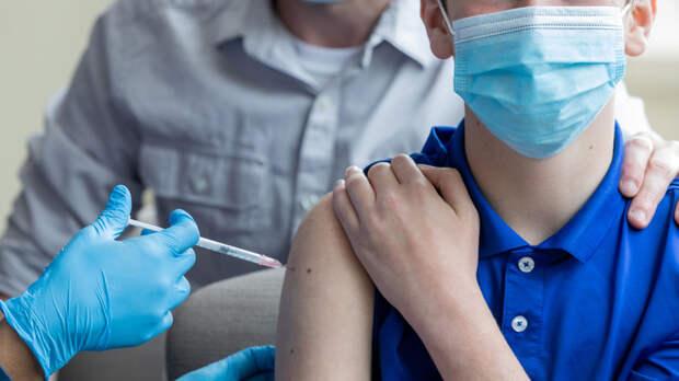 Официально началась вакцинация от коронавируса «Спутником М»