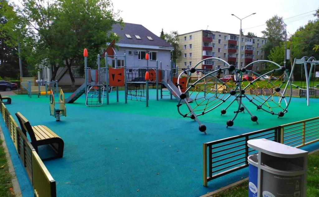 Торжественное открытие детских площадок