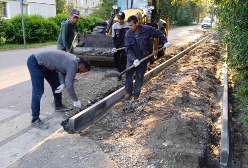 Ремонт тротуаров в мкр. Львовский