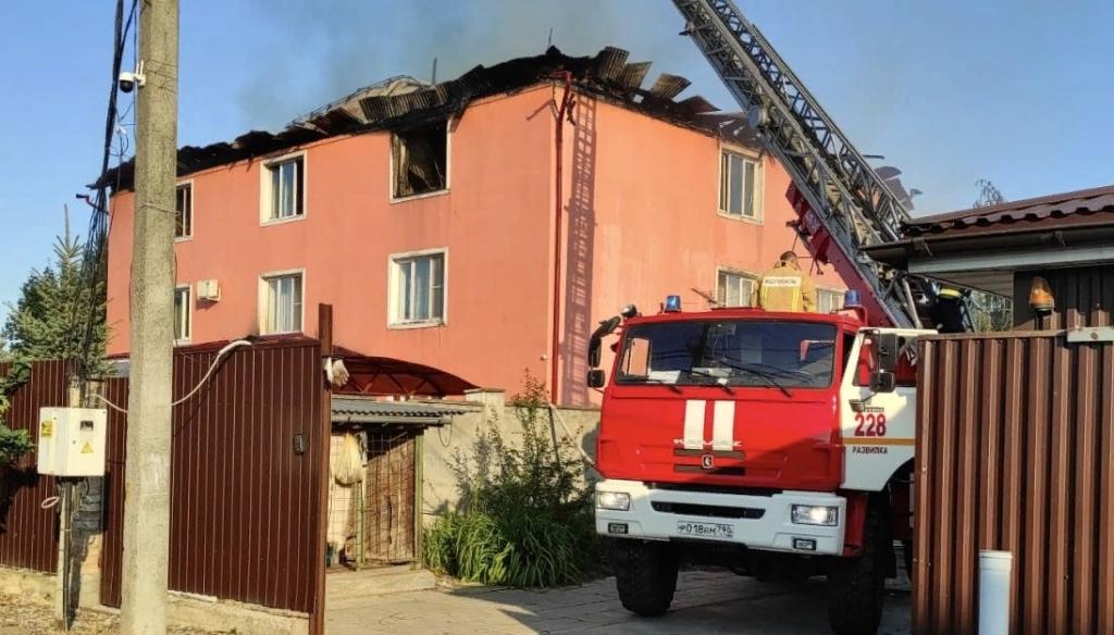 В результате пожара в частном жилом доме погибли дети