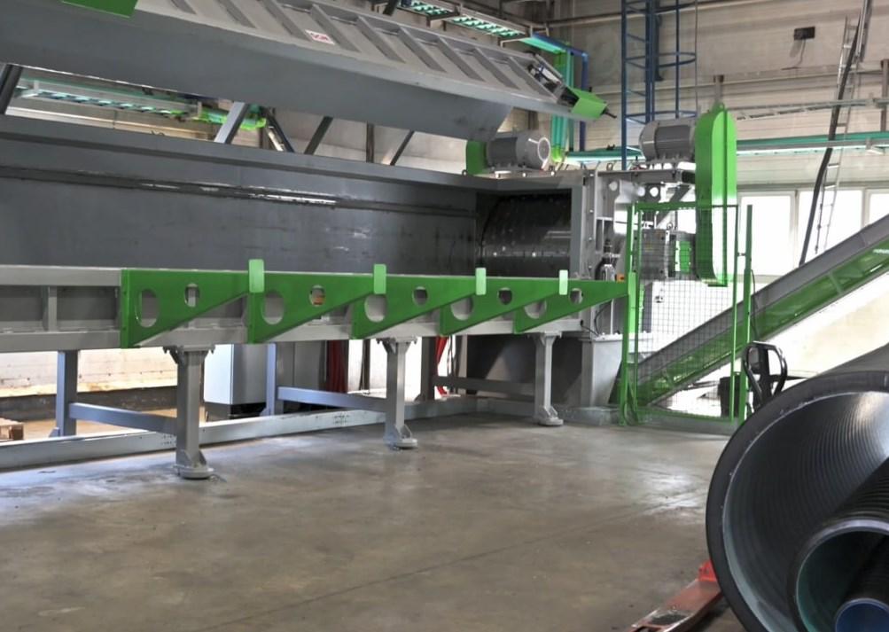 На Климовском трубном заводе в Подольске завершена модернизация цеха рециклинга полимеров