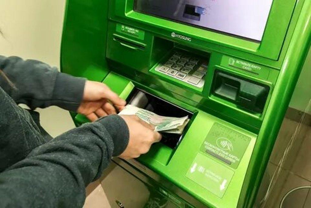 Задержан подозреваемй в краже денежных средств из банкомата 
