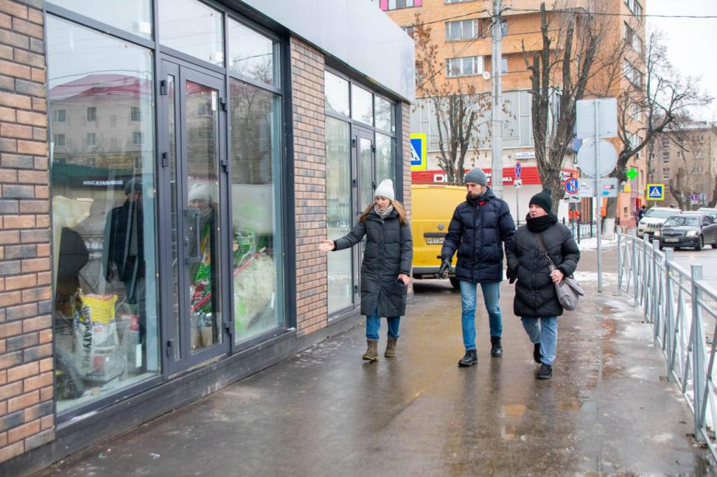 На рынке прошёл рейд с целью пресечения незаконной рекламной деятельности