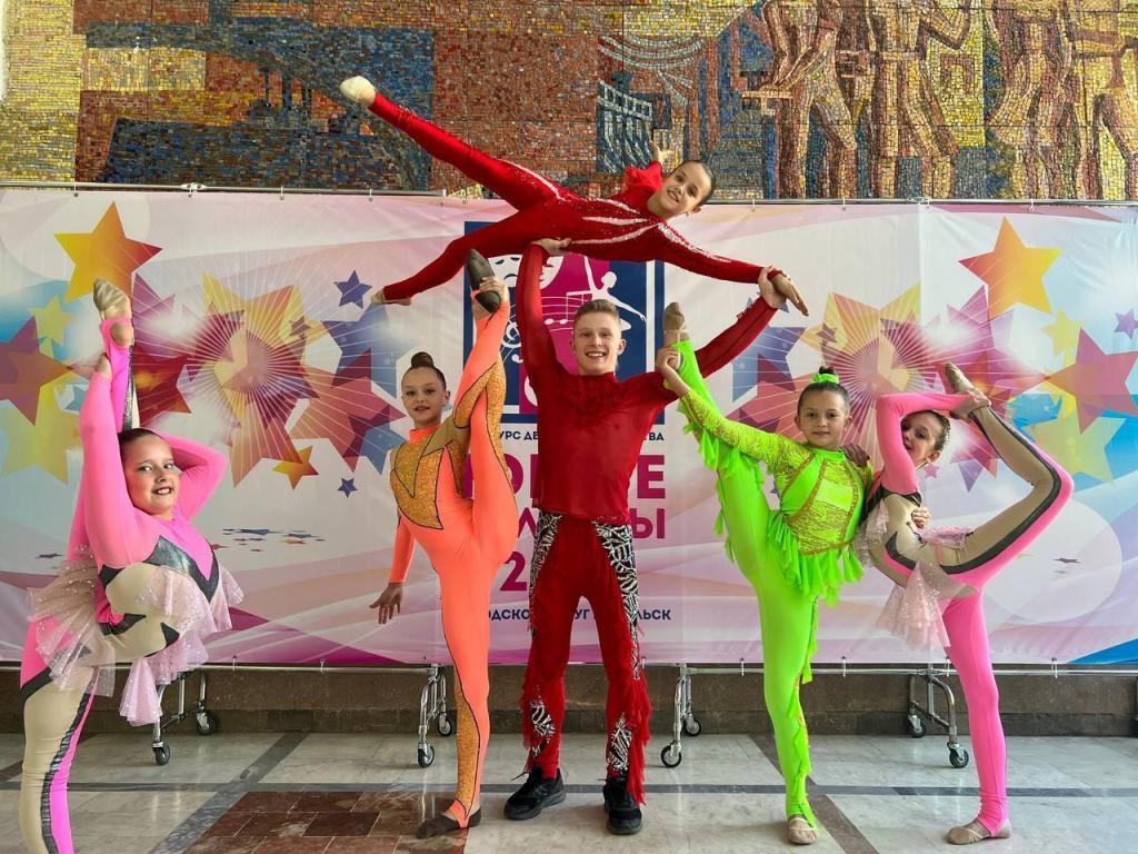 Воспитанники ДК «Октябрь» Г.о. Подольск стали победителями в конкурсе детского творчества «Юные таланты»