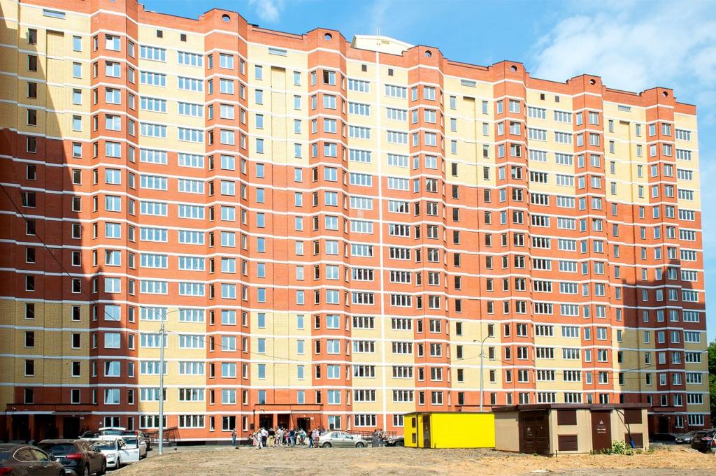 Ключи от долгожданных квартир вручили дольщикам дома 15 по улице Пионерской в Подольске