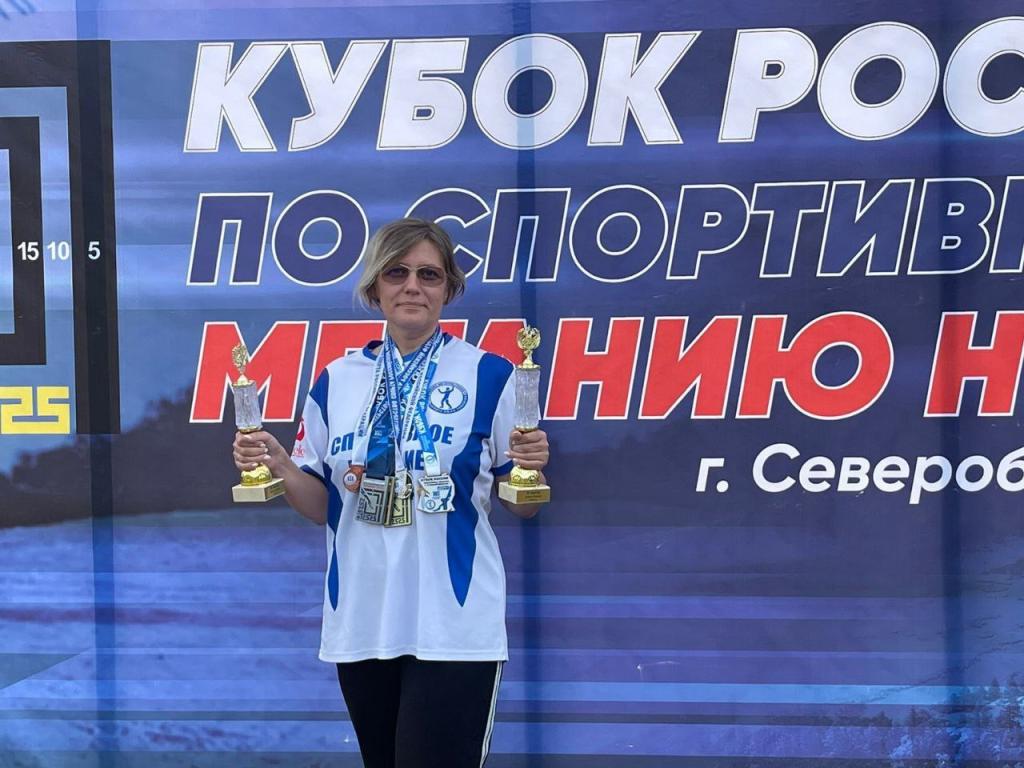 Подольчанка завоевала три медали и два кубка на Всероссийских соревнованиях по метанию ножа.