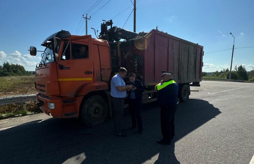 Четверых одним «ударом»: 4 нелегальных подольских перевозчика отходов поплатились за нарушения  