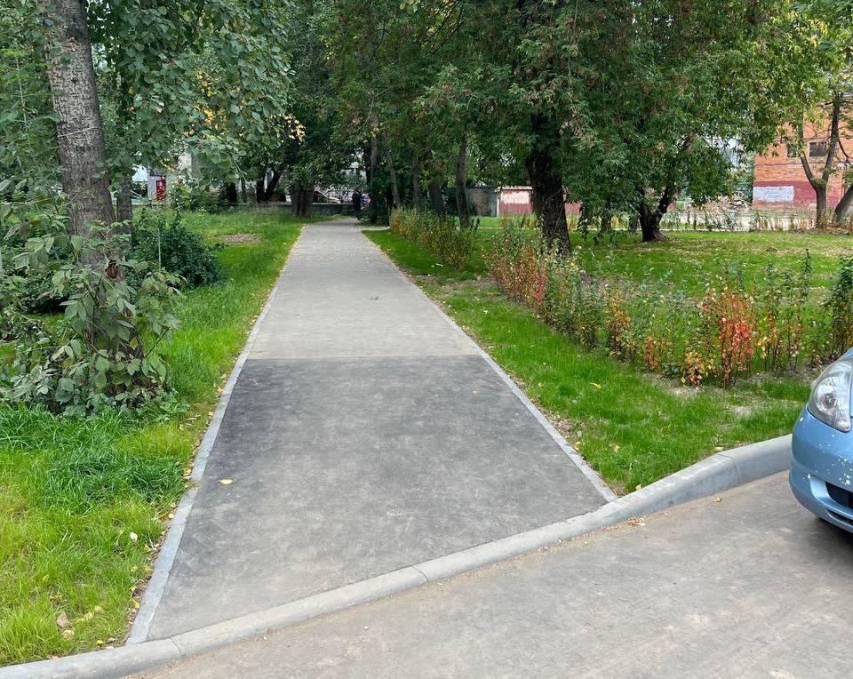 Завершено благоустройство дворовых территорий на улице Почтовой в Подольске