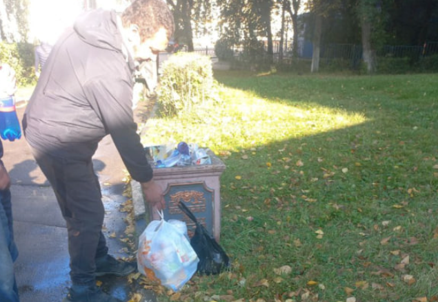 В Подольске проводится работа против сброса бытовых отходов в общественных местах