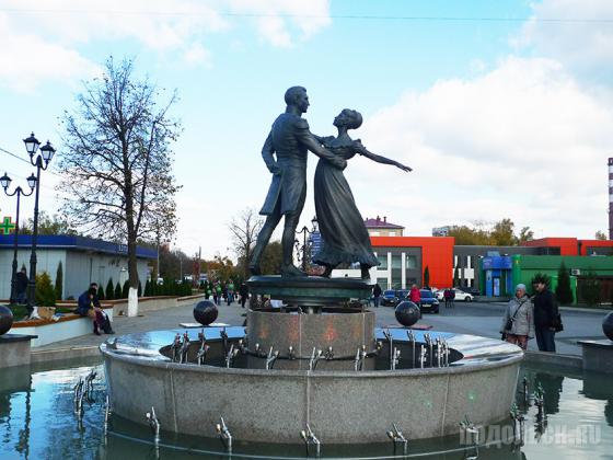 Первый бал Наташи Ростовой 