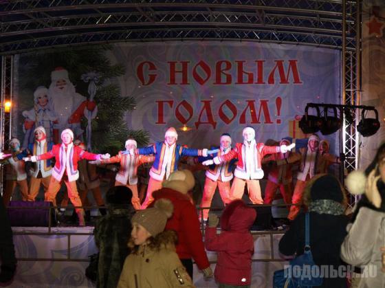 Праздник на площади Ленина