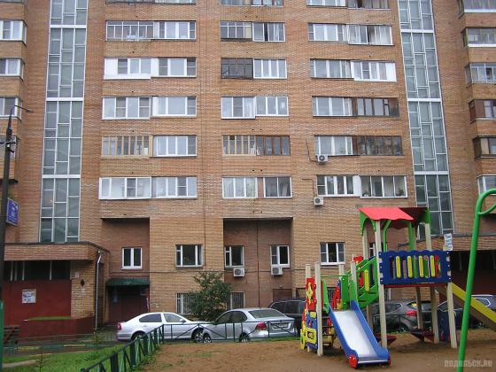 Комсомольская улица 