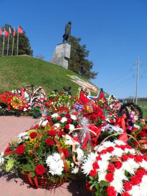 Памятник Талалихину в Кузнечиках 