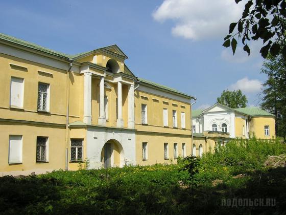 Непарадная сторона Ивановского 