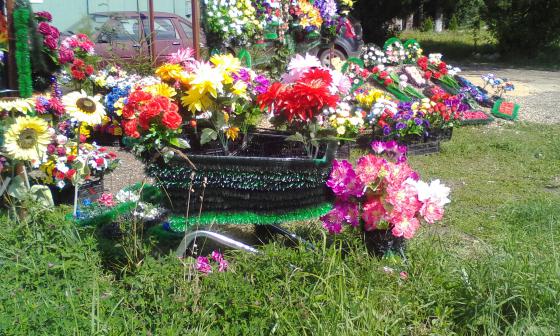 Цветы для кладбища 