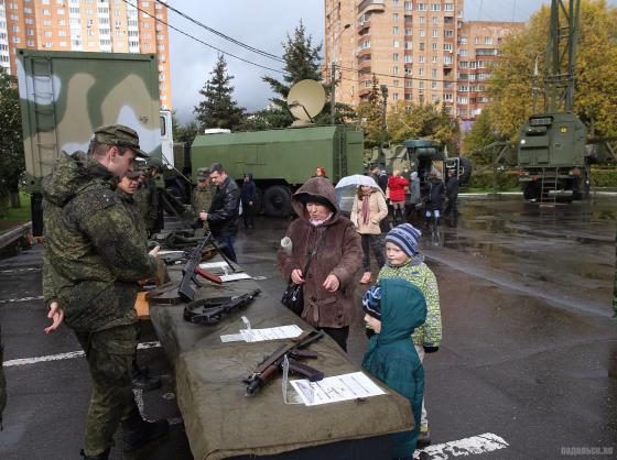 Выставка военной техники