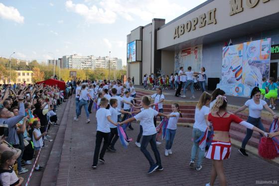 Танцевальная программа в День города 