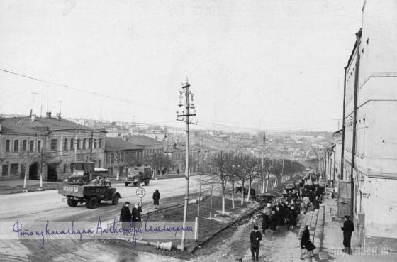 На проспекте Ленина. 1951 г. 