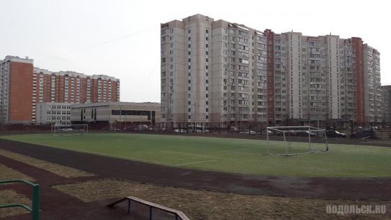 Школьный стадион на ул. Тепличной