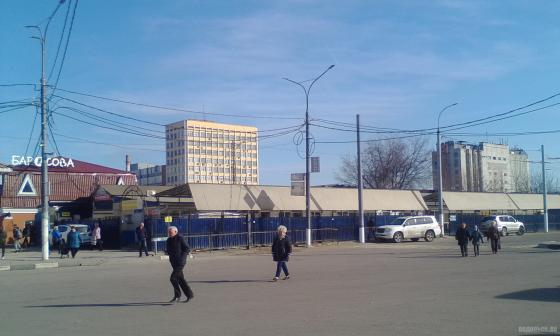 Тишинский рынок у станции Подольск. Апрель 2019 