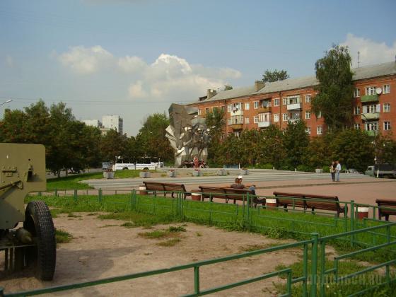 Памятник Подольским курсантам 